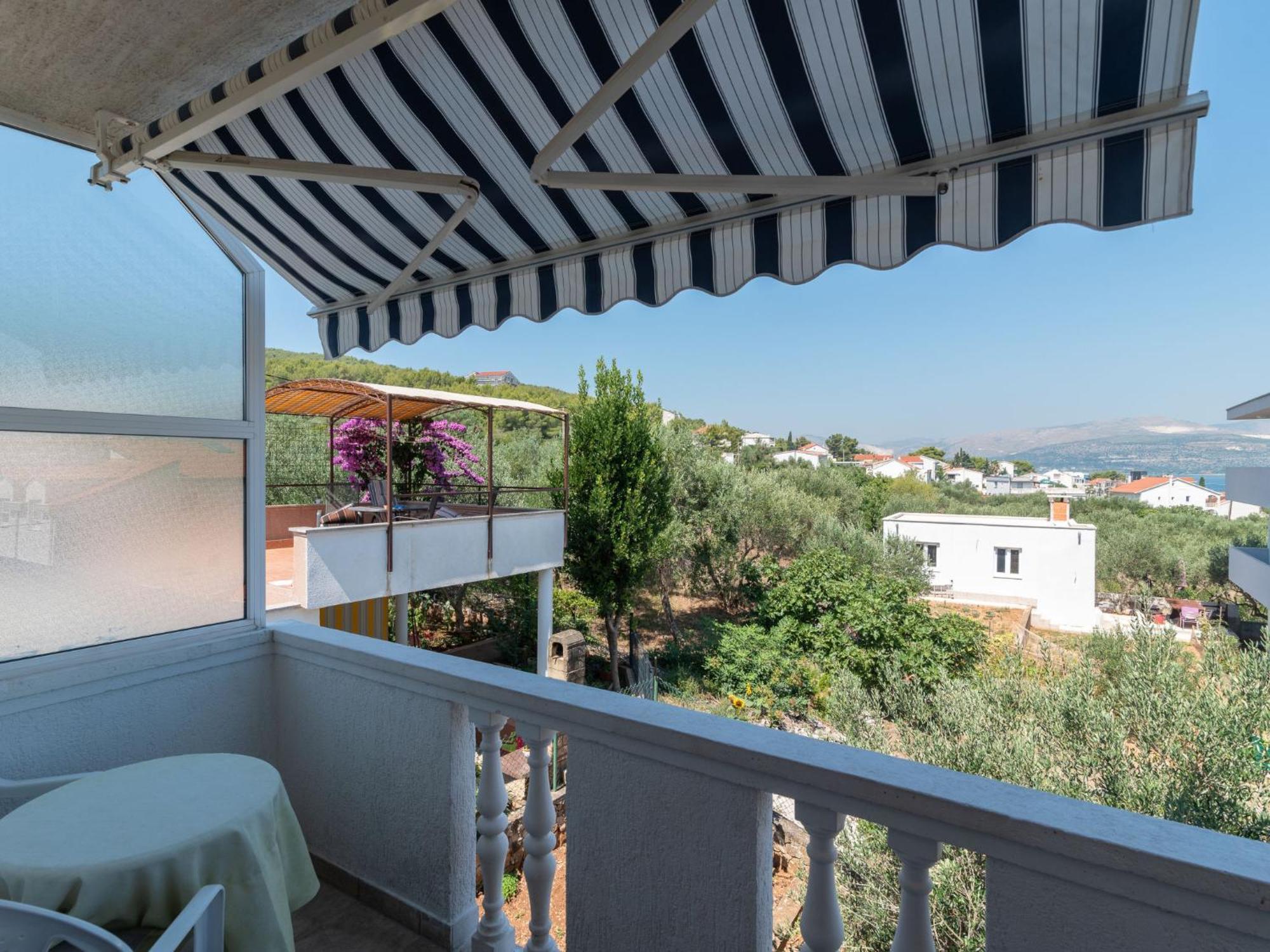 Apartment Miljus By Interhome Trogir Exterior photo